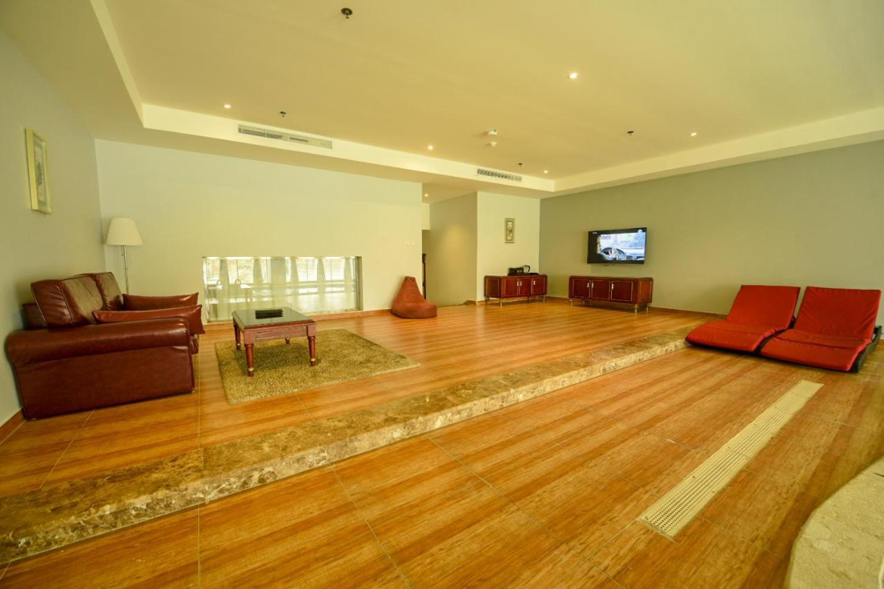 Hotel & Resort Golden Marina Yanbu Exterior photo