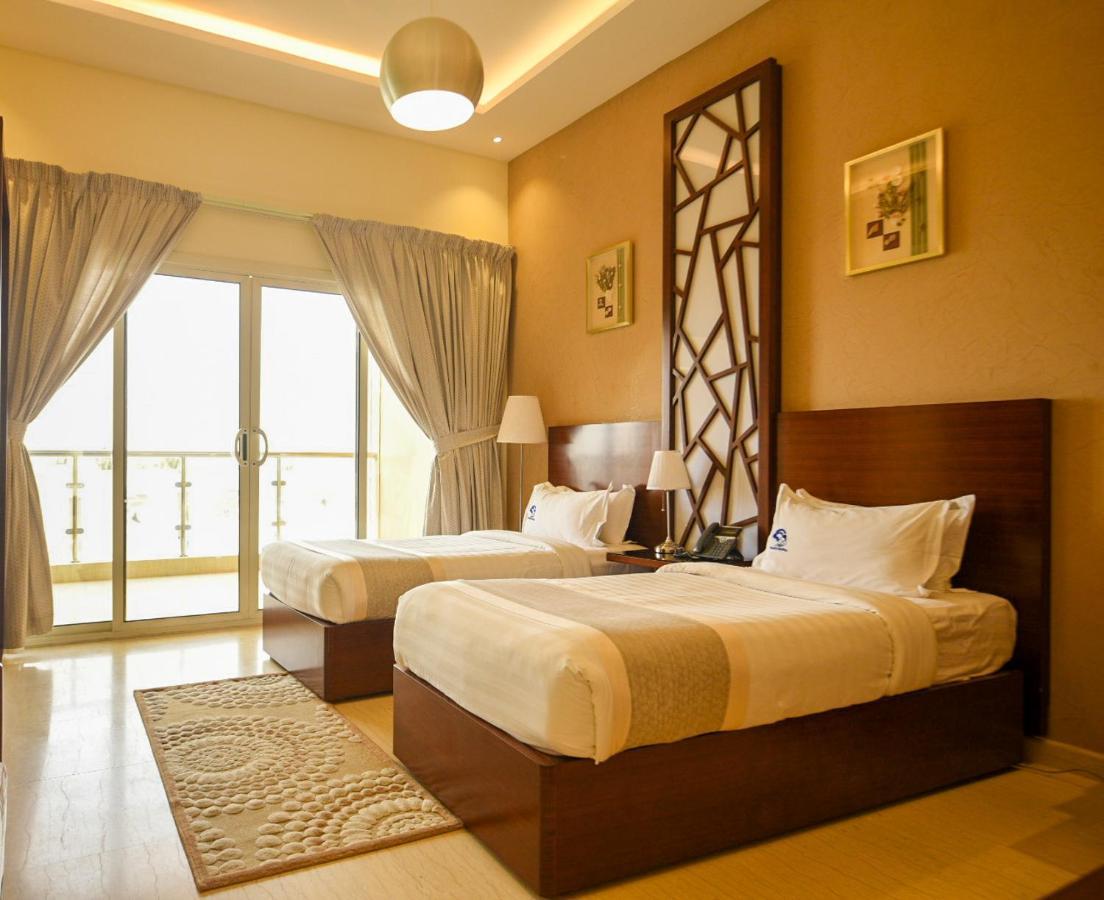 Hotel & Resort Golden Marina Yanbu Exterior photo