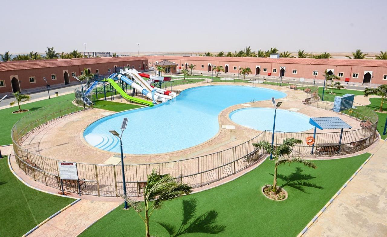 Hotel & Resort Golden Marina Yanbu Exterior photo
