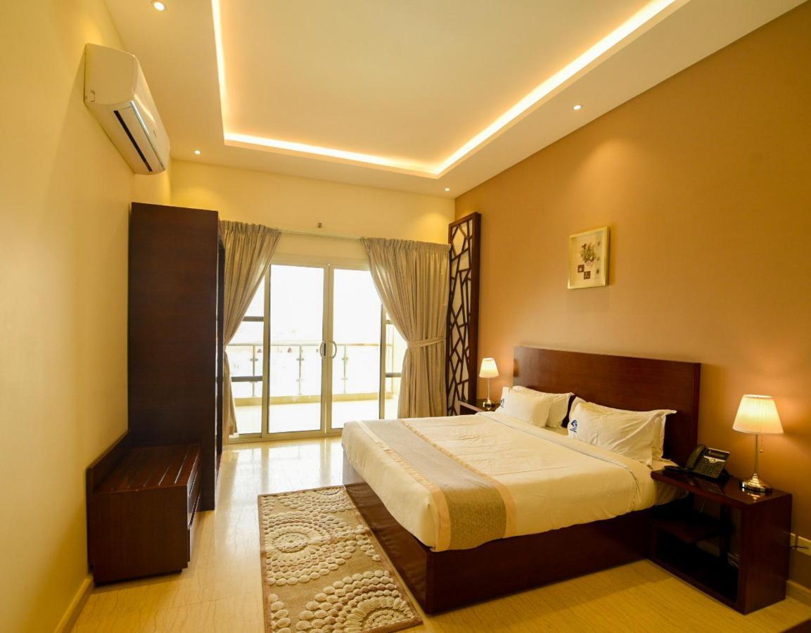 Hotel & Resort Golden Marina Yanbu Exterior photo