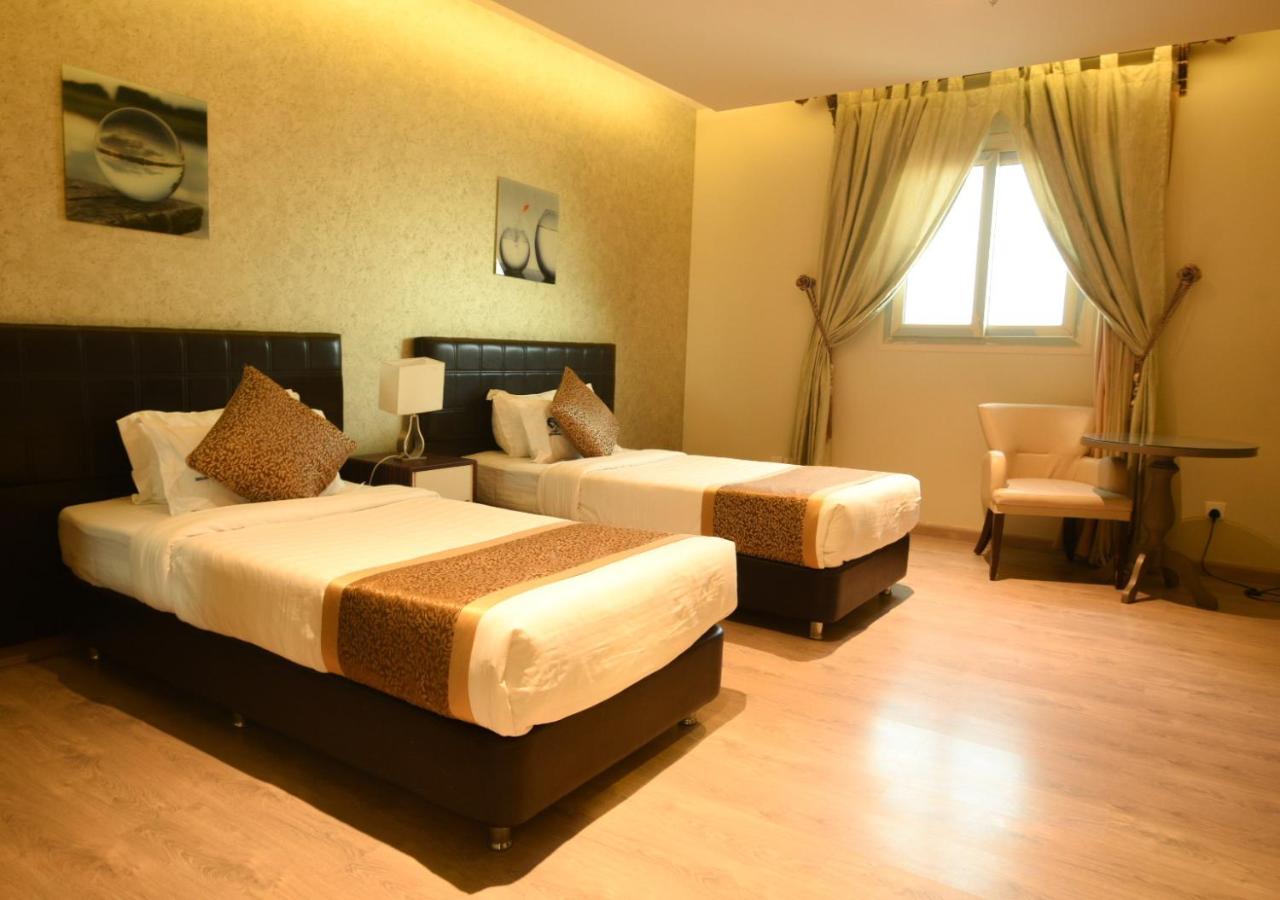 Hotel & Resort Golden Marina Yanbu Exterior photo