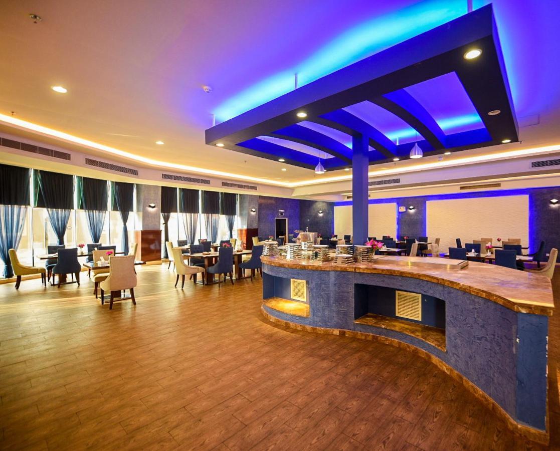 Hotel & Resort Golden Marina Yanbu Exterior photo